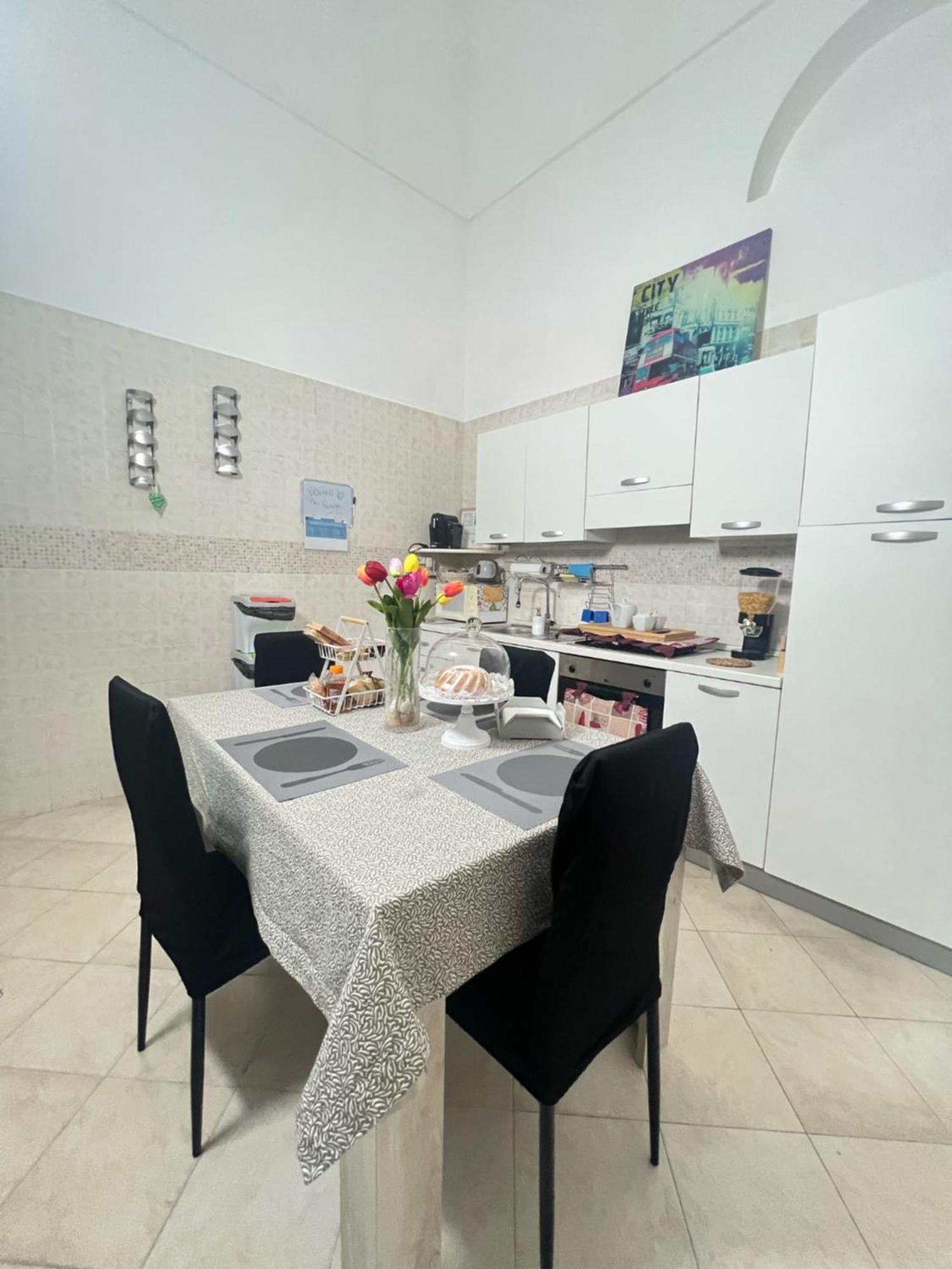 La Casa Di Nina Appartement Brindisi Buitenkant foto