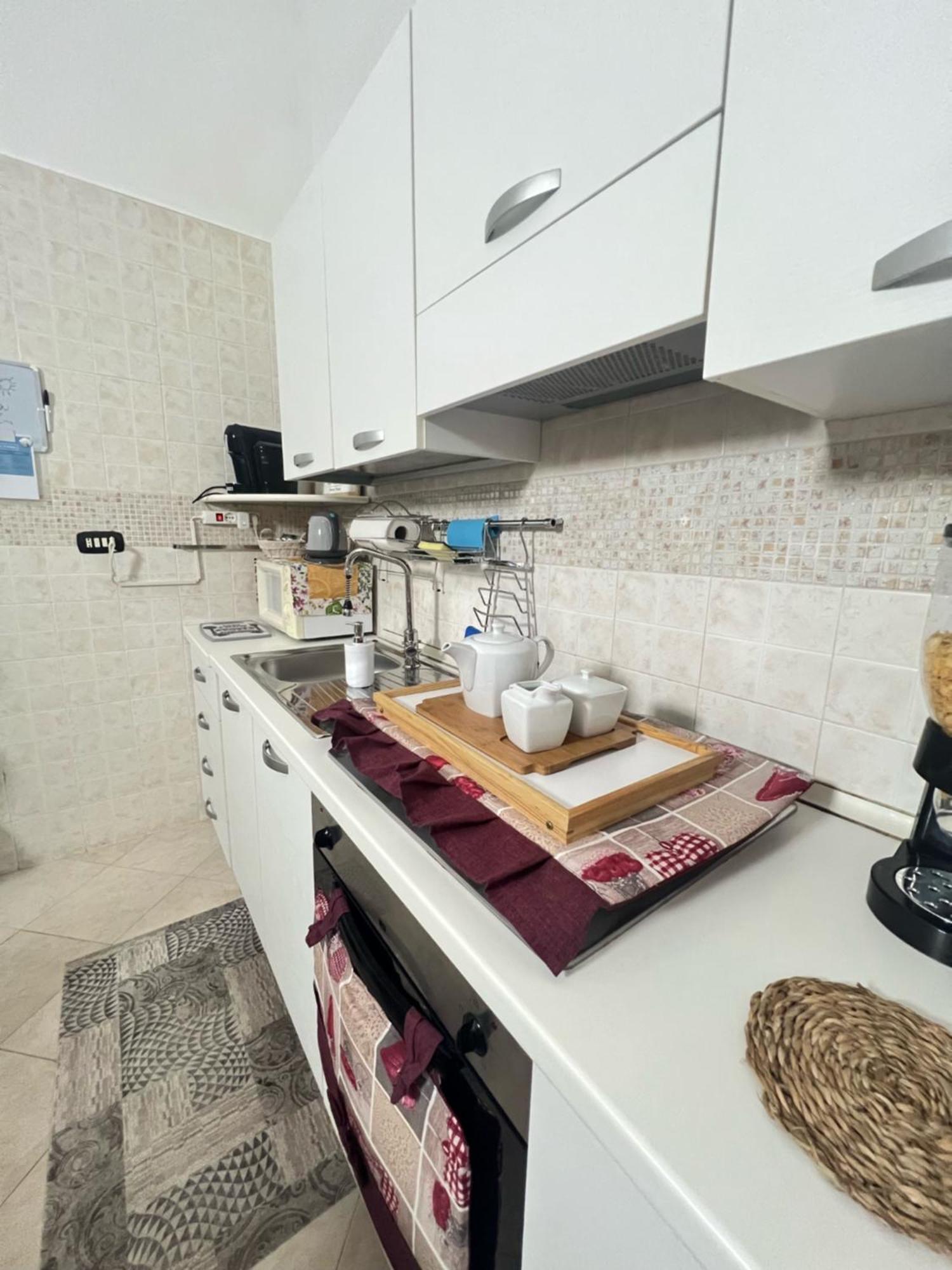 La Casa Di Nina Appartement Brindisi Buitenkant foto