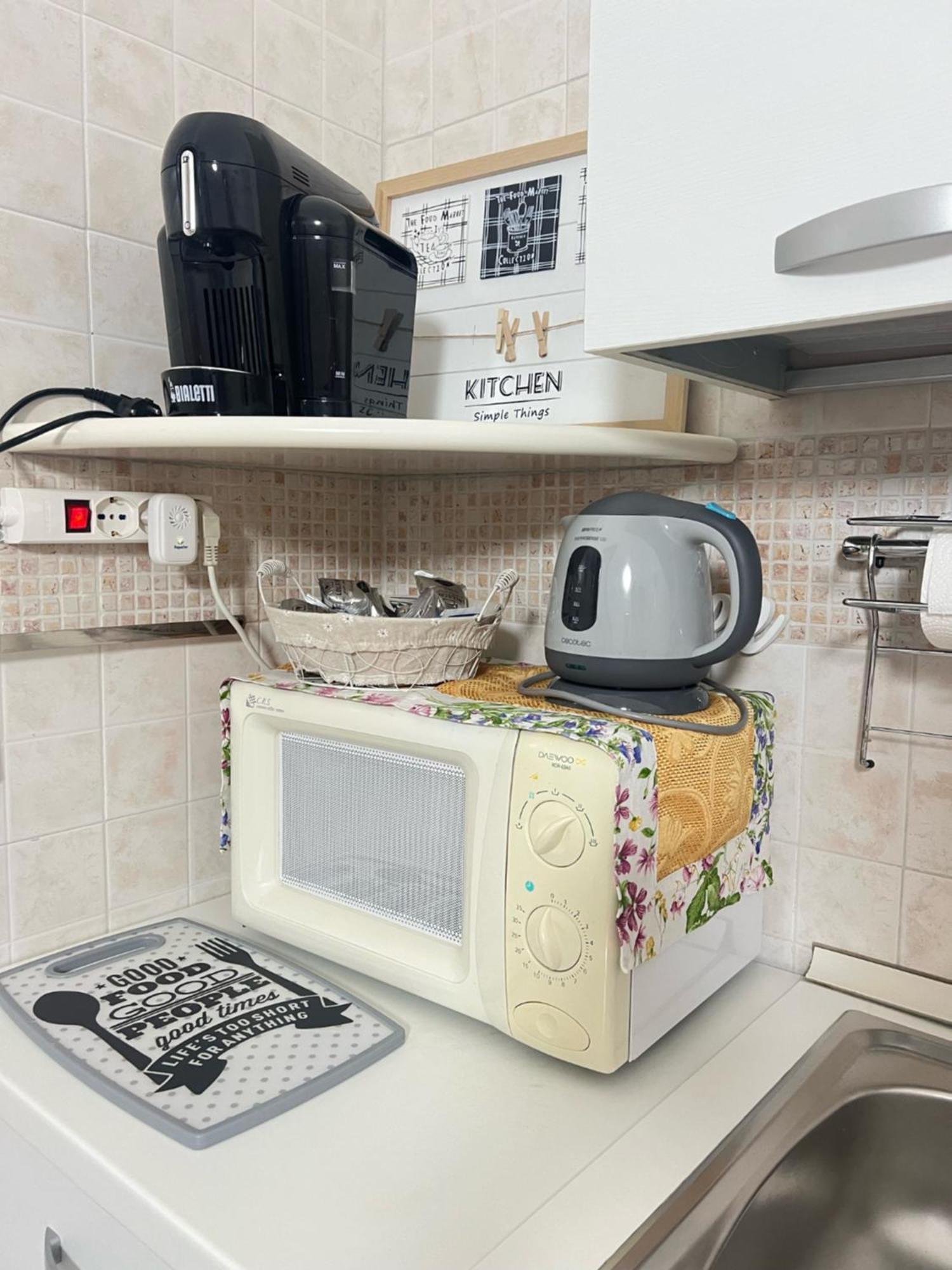 La Casa Di Nina Appartement Brindisi Buitenkant foto
